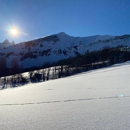 Logement 4/6 personnes à la montagne avec piscine Apartamento Saint-Sorlin-dʼArves Exterior foto